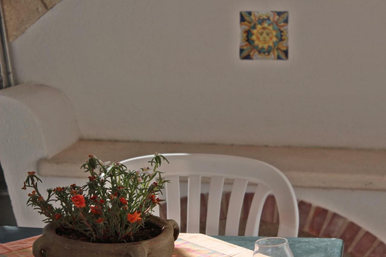 Monolocale Da Mariolina Apartment Макари Екстериор снимка