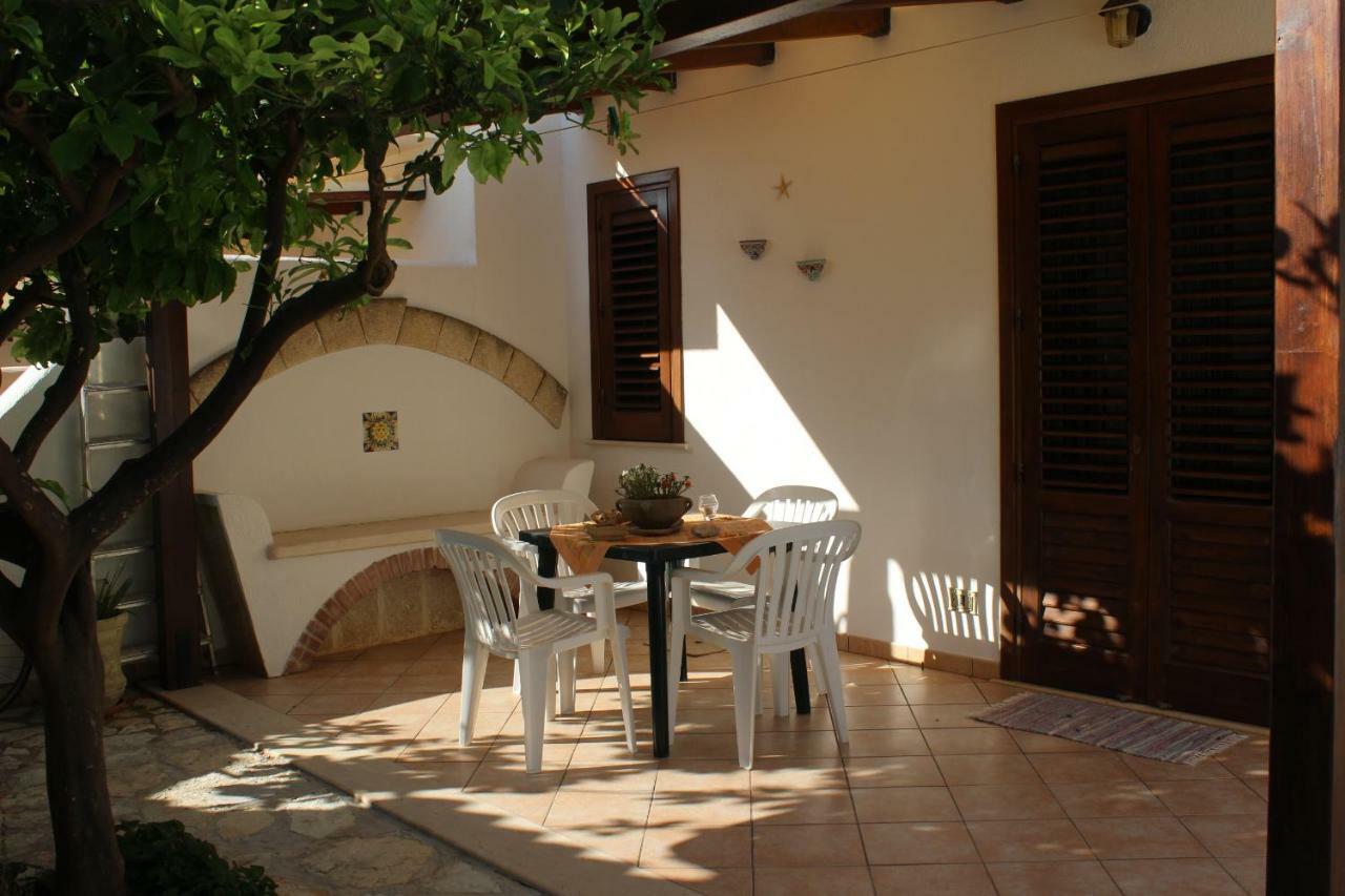 Monolocale Da Mariolina Apartment Макари Екстериор снимка