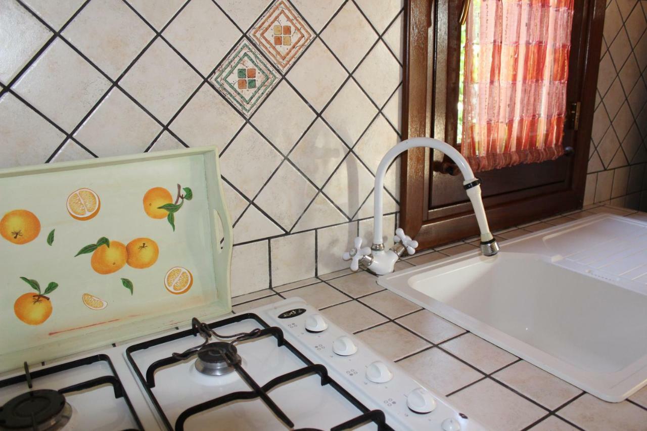 Monolocale Da Mariolina Apartment Макари Екстериор снимка